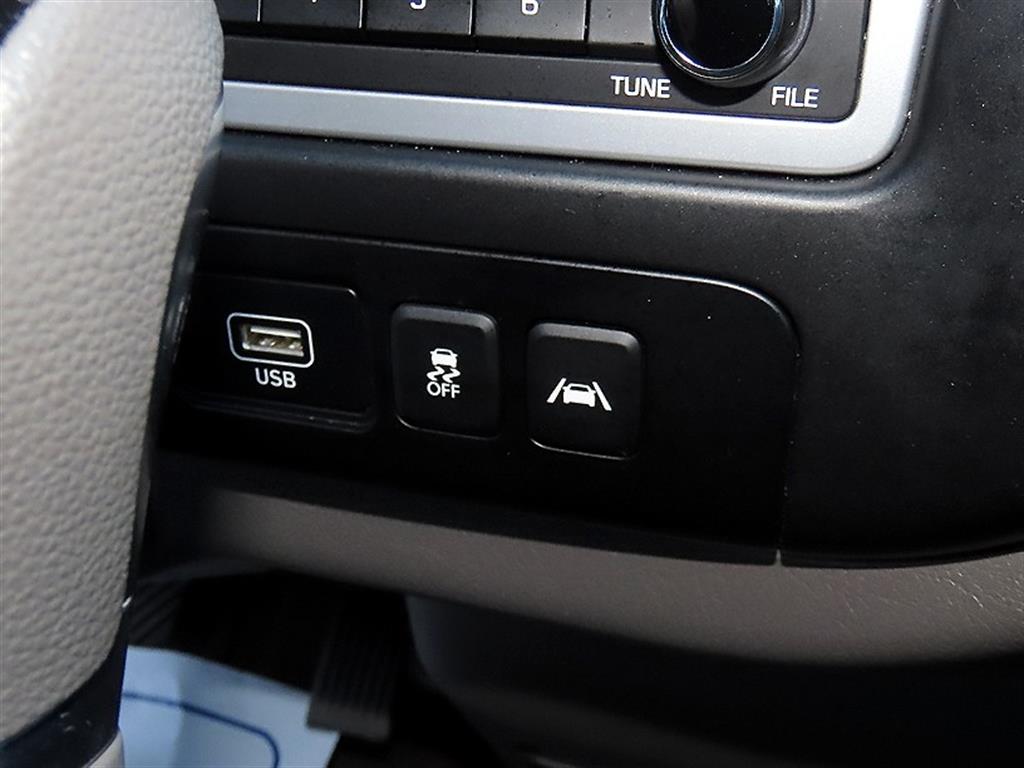 현대 포터II 내장탑차 LPG 슈퍼캡 - 이미지 8