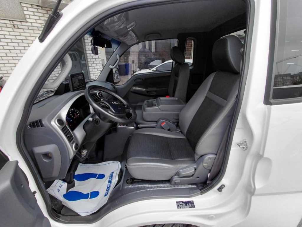 기아 더 뉴봉고Ⅲ화물 1톤 킹캡 초장축 L - 이미지 2