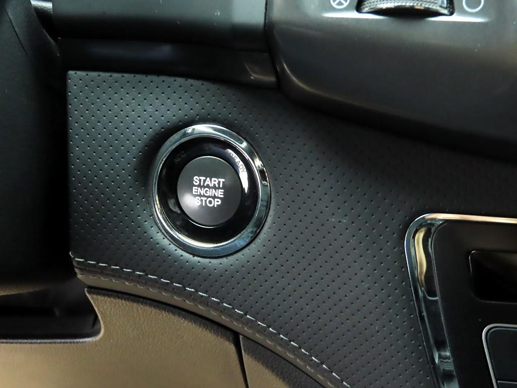 KG모빌리티(쌍용) 더 뉴렉스턴 스포츠 칸 2.2 4WD 프레스티지 - 이미지 9