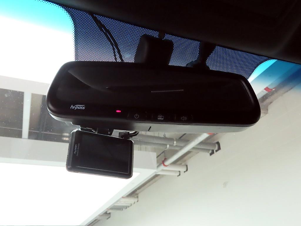 KG모빌리티(쌍용) 더 뉴렉스턴 스포츠 칸 2.2 4WD 프레스티지 - 이미지 11