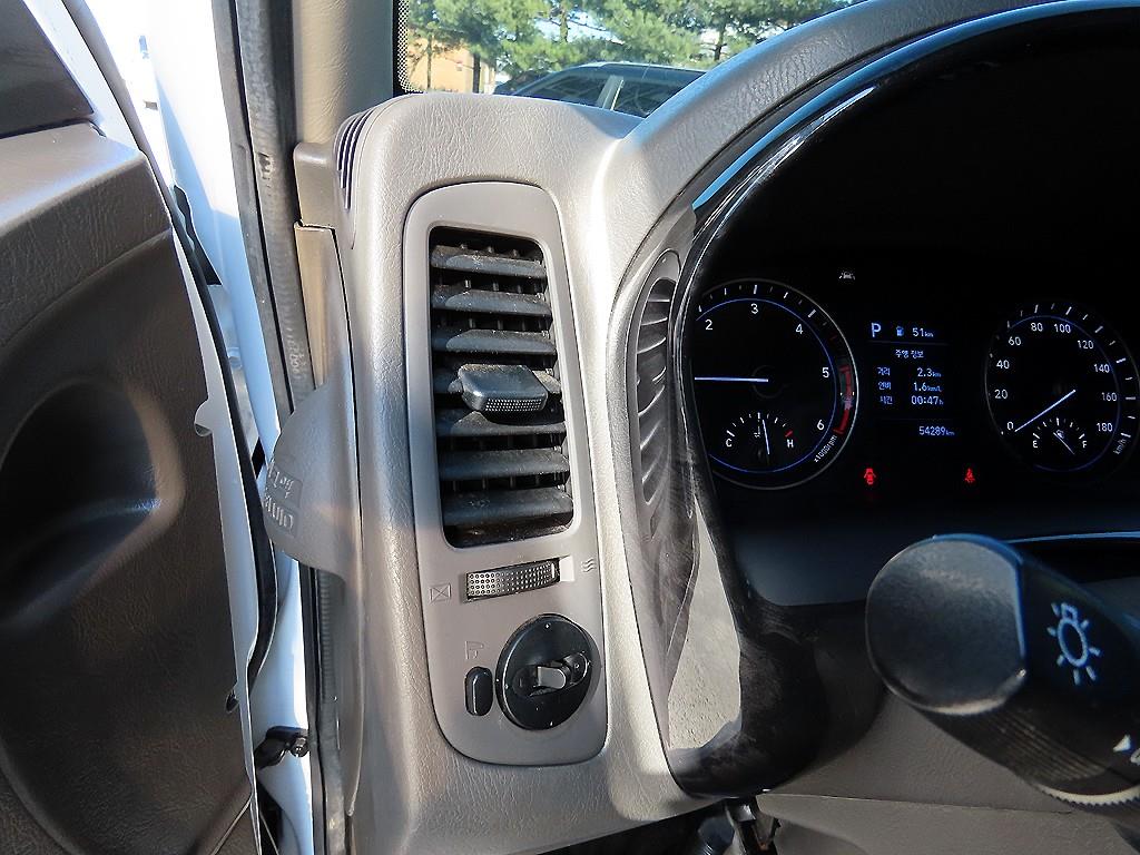 현대 포터II 내장탑차 더블캡 - 이미지 4