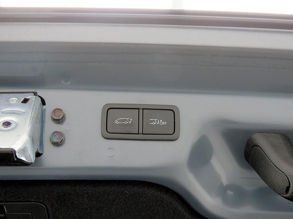 현대 스타리아 2.2 디젤 카고 5인승 모던 - 이미지 18