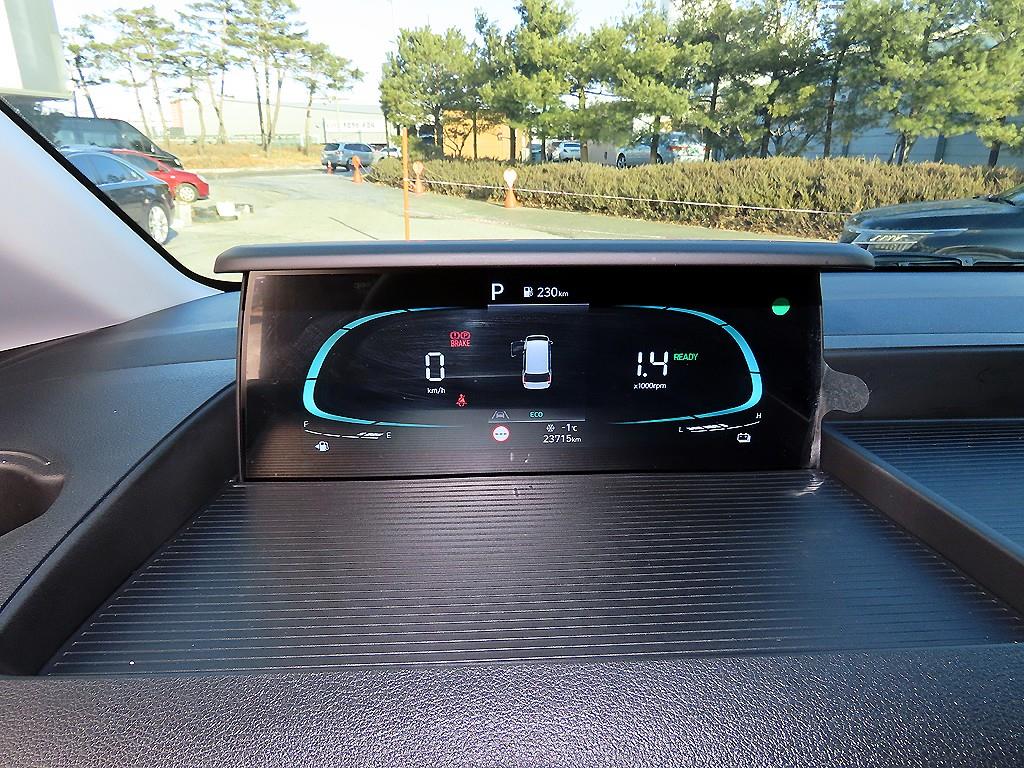 현대 스타리아 하이브리드 1.6 HEV 투어러 11인승 모던