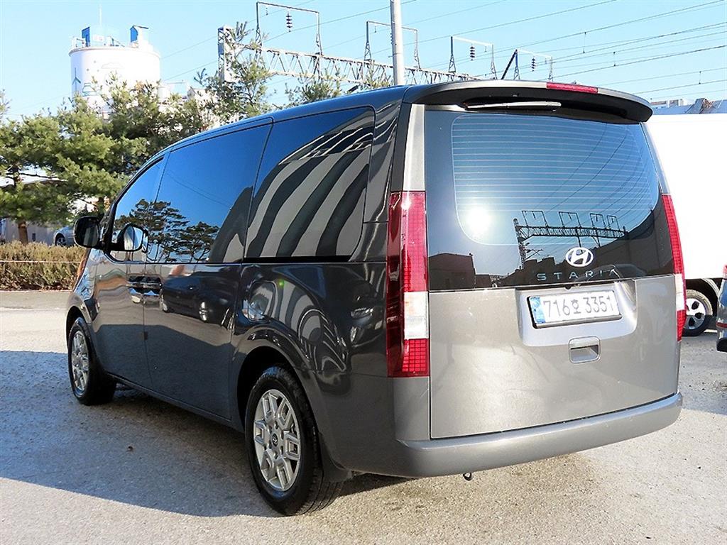 현대 스타리아 하이브리드 1.6 HEV 투어러 11인승 모던 - 이미지 8