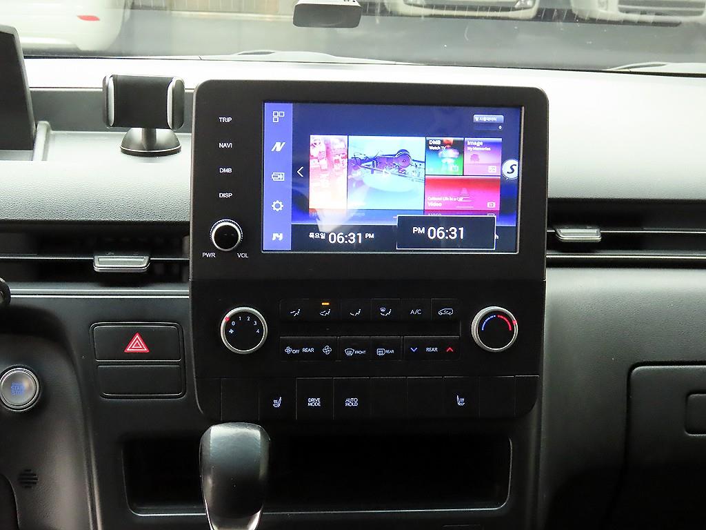 현대 스타리아 2.2 디젤 투어러 11인승 4WD 모던