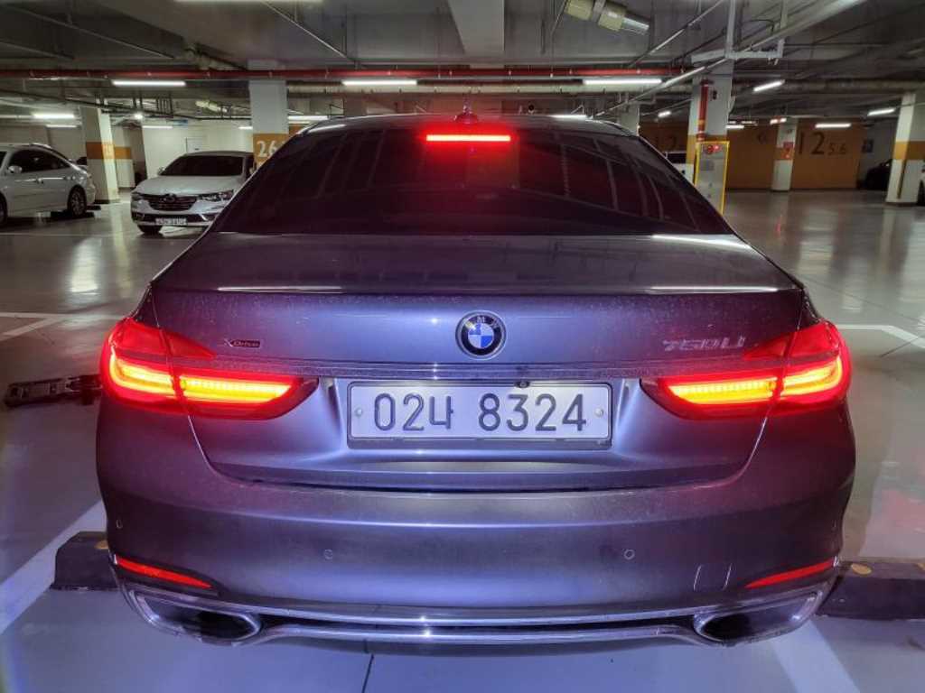 BMW 7시리즈(6세대) 750Li xDrive - 이미지 6