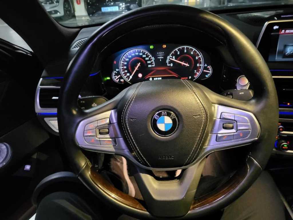 BMW 7시리즈(6세대) 750Li xDrive - 이미지 3