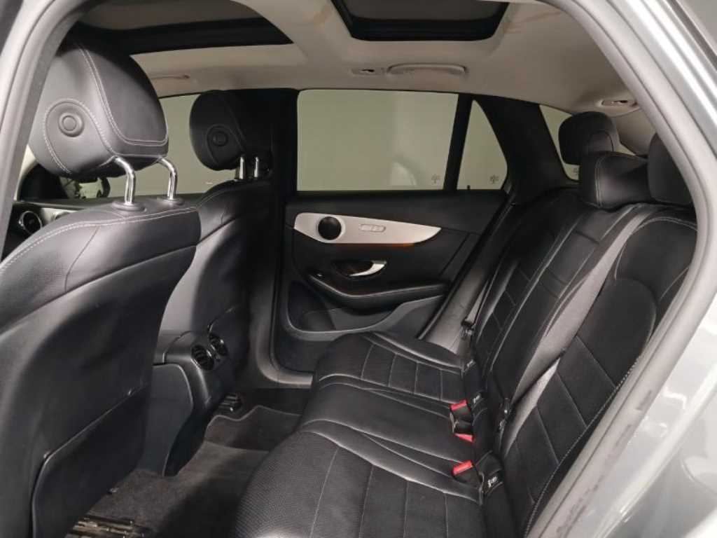 벤츠 GLC클래스 GLC 350e 4매틱 프리미엄 - 이미지 14