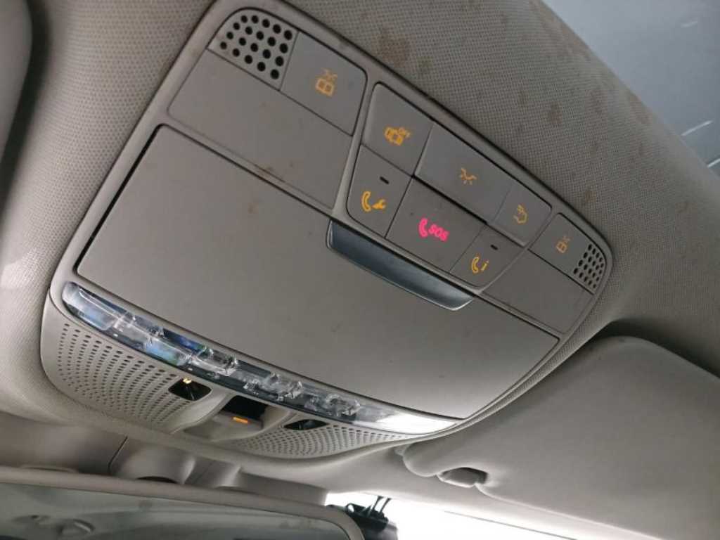 벤츠 GLC클래스 GLC 350e 4매틱 프리미엄 - 이미지 18