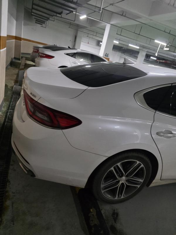 현대 그랜저IG 2.2 디젤 프리미엄 스페셜 - 이미지 11