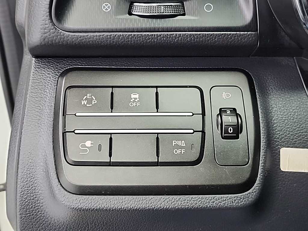 KG모빌리티(쌍용) 티볼리 에어 디젤 2WD RX - 이미지 10