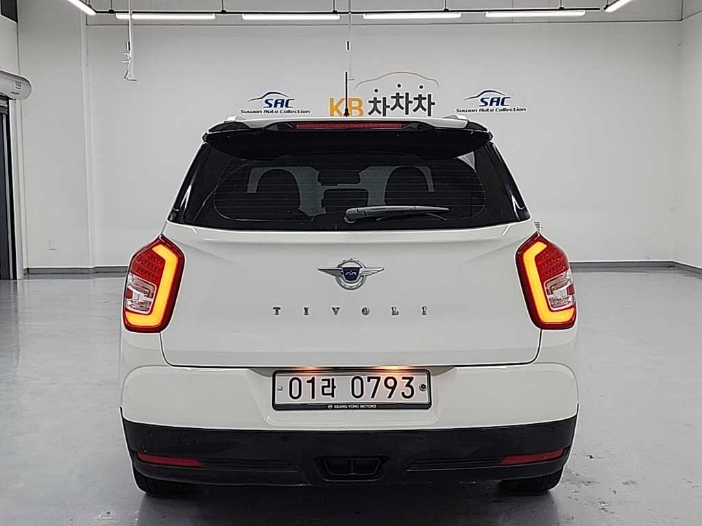 KG모빌리티(쌍용) 티볼리 에어 디젤 2WD RX - 이미지 16