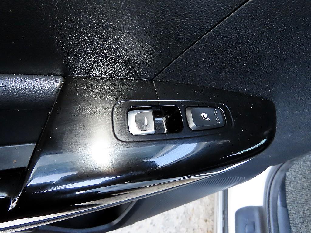 기아 신형 스포티지 R2.0 2WD 노블레스 플러스 - 이미지 4