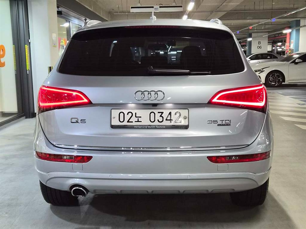 아우디 Q5 35 TDI 콰트로 - 이미지 18