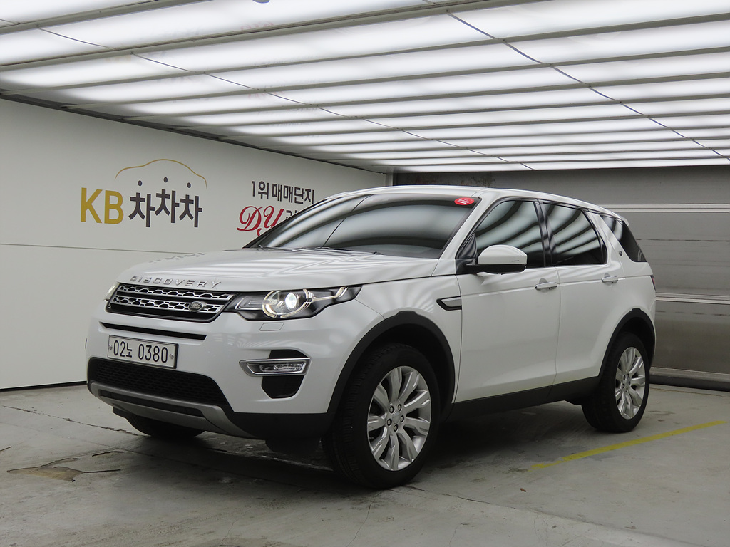 랜드로버 디스커버리 스포츠 2.0 TD4 HSE 럭셔리