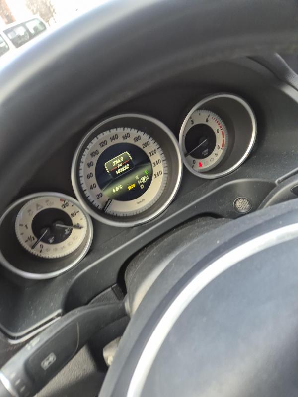 벤츠 E클래스(4세대) E250 CDI 블루텍 4매틱 아방가르드