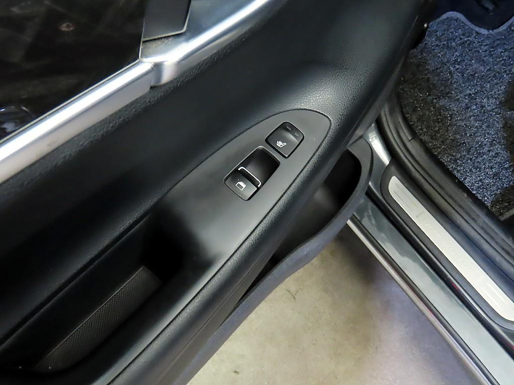 현대 그랜저IG 2.4 GDi 프리미엄 - 이미지 15