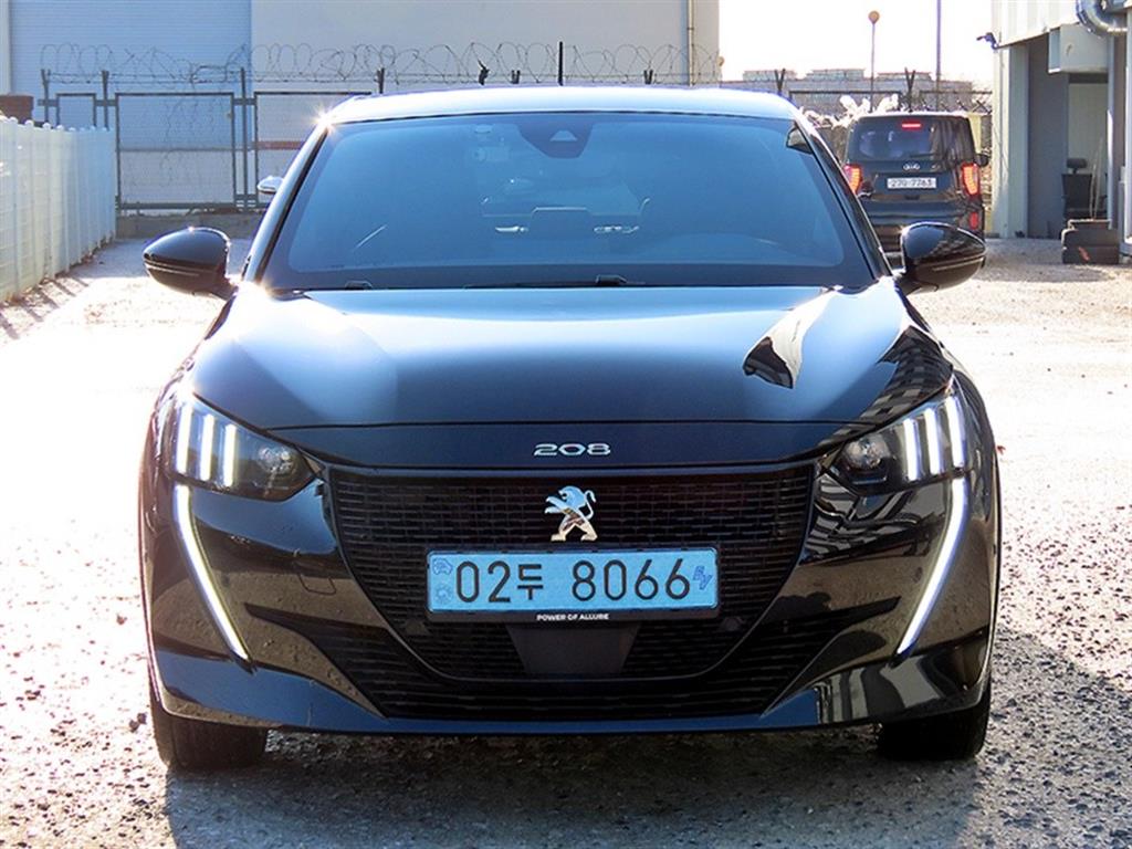 푸조 e-208 e-208 GT - 이미지 8