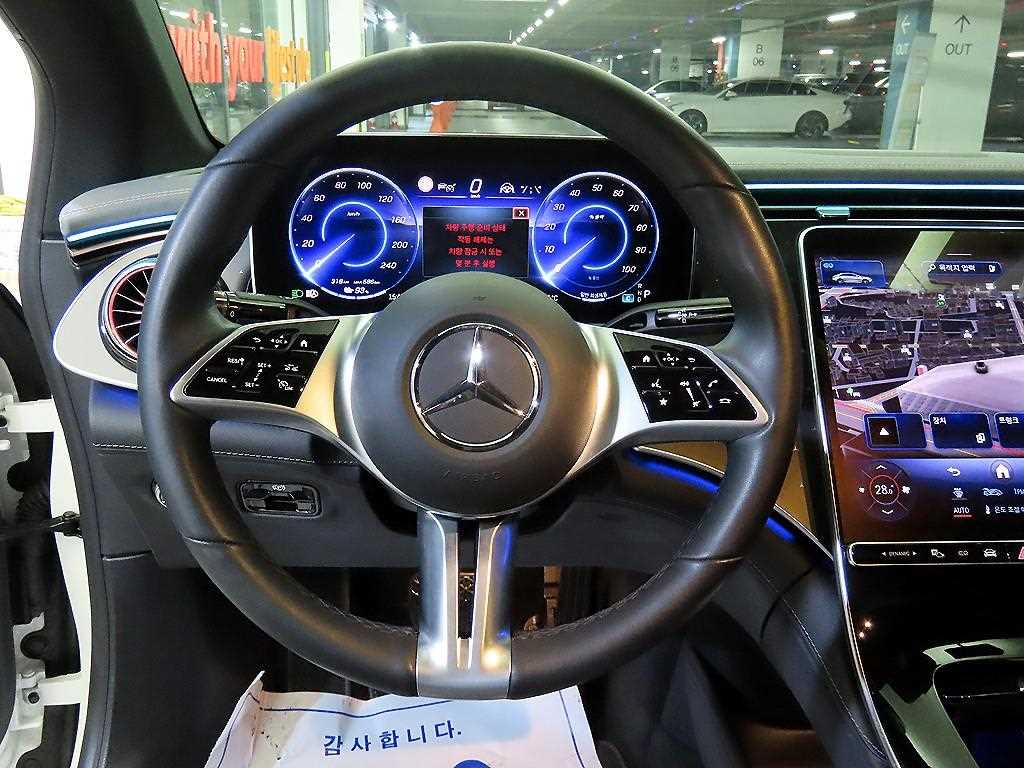 벤츠 EQE EQE 350+ - 이미지 8