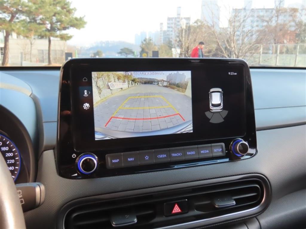 현대 더 뉴코나 1.6 2WD 모던 - 이미지 6