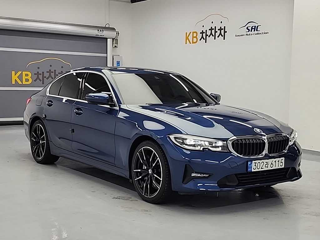 BMW 3시리즈(7세대) 320i - 이미지 3