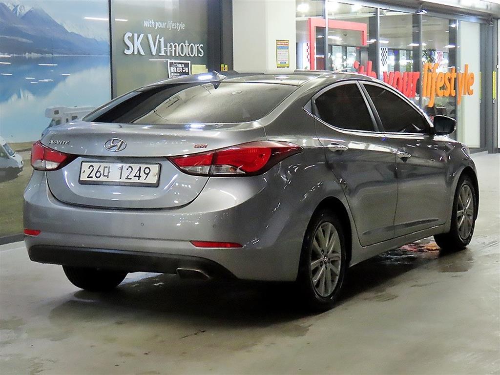 현대 더 뉴아반떼MD 1.6 GDi 모던 - 이미지 5