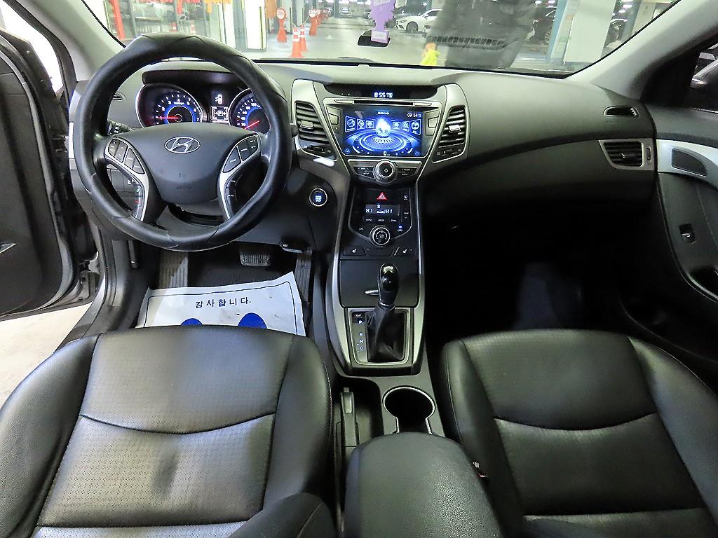 현대 더 뉴아반떼MD 1.6 GDi 모던 - 이미지 9