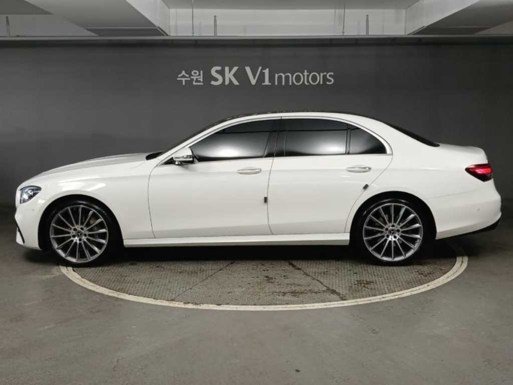 벤츠 E클래스(5세대) E350 4매틱 AMG 라인 - 이미지 16