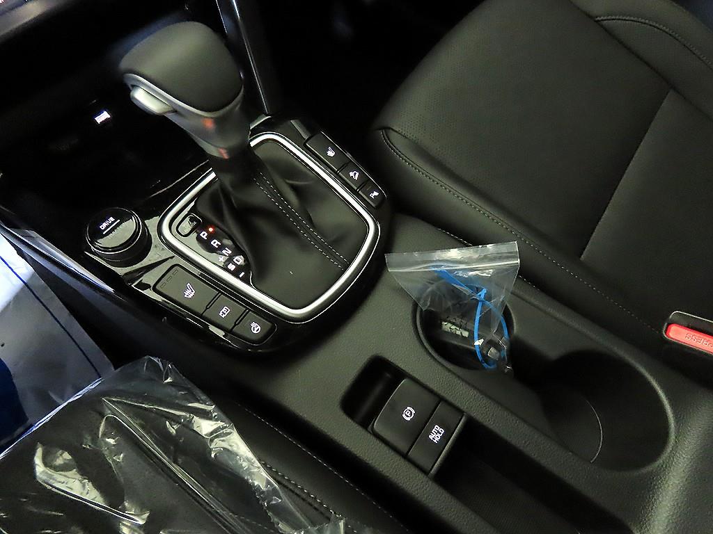 기아 더 뉴셀토스 1.6 가솔린 터보 2WD 트렌디 - 이미지 16