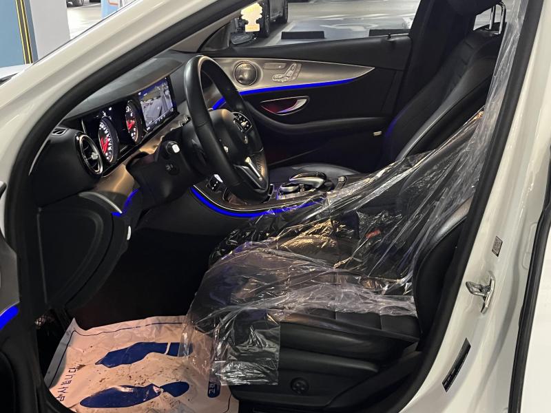 벤츠 E클래스(5세대) E300 아방가르드 - 이미지 5