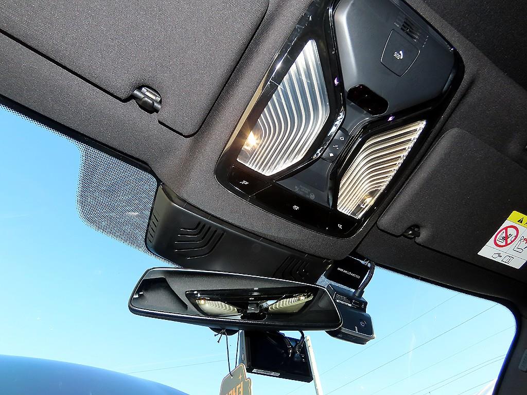 BMW 5시리즈(7세대) 530e M 스포츠팩 - 이미지 19