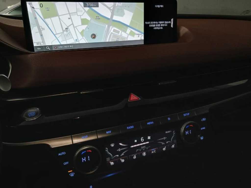 제네시스 더 올뉴G80 가솔린 2.5 2WD 기본형 - 이미지 12