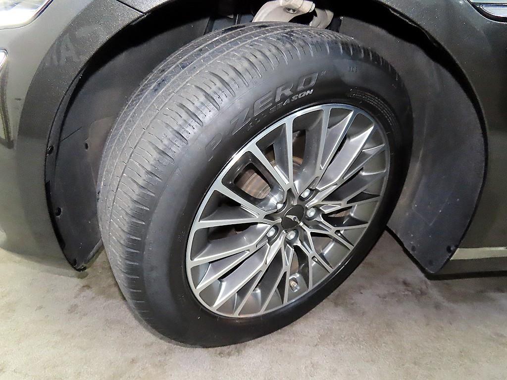 제네시스 더 올뉴G80 가솔린 2.5 2WD 기본형 - 이미지 4