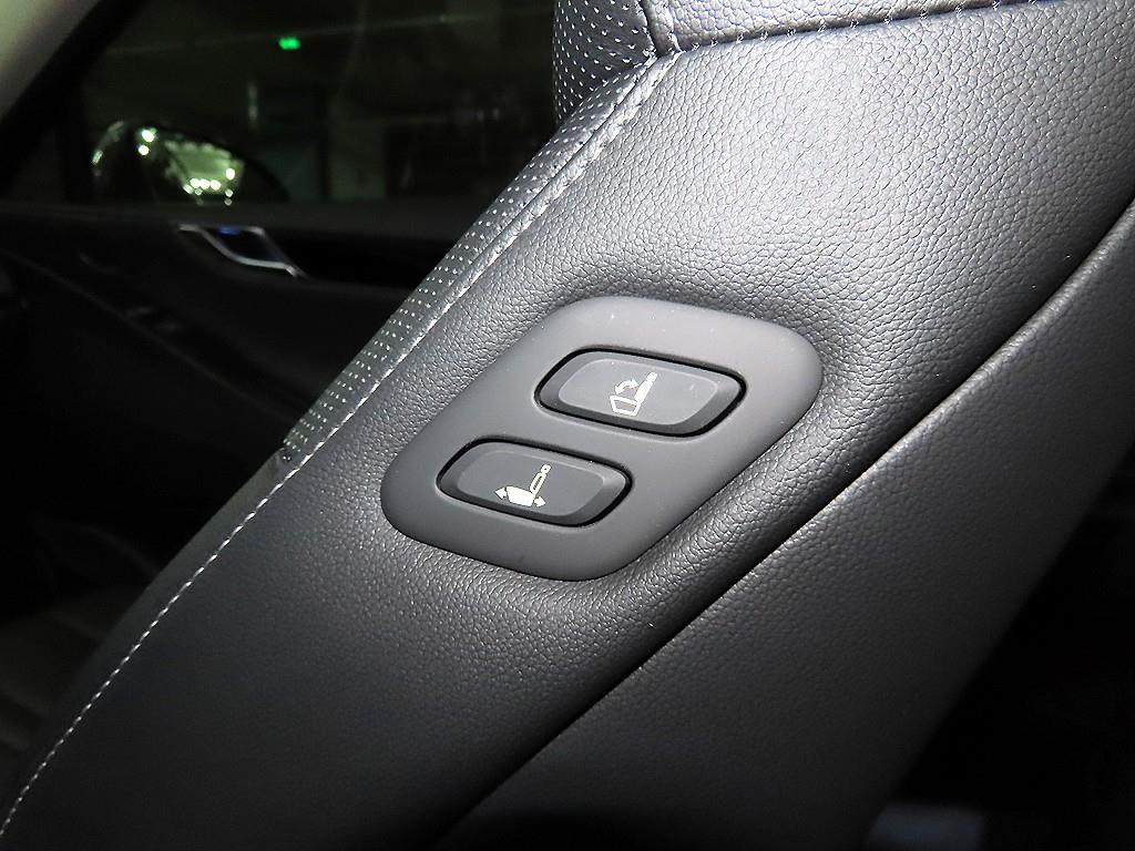 제네시스 더 올뉴G80 가솔린 2.5 2WD 기본형 - 이미지 8