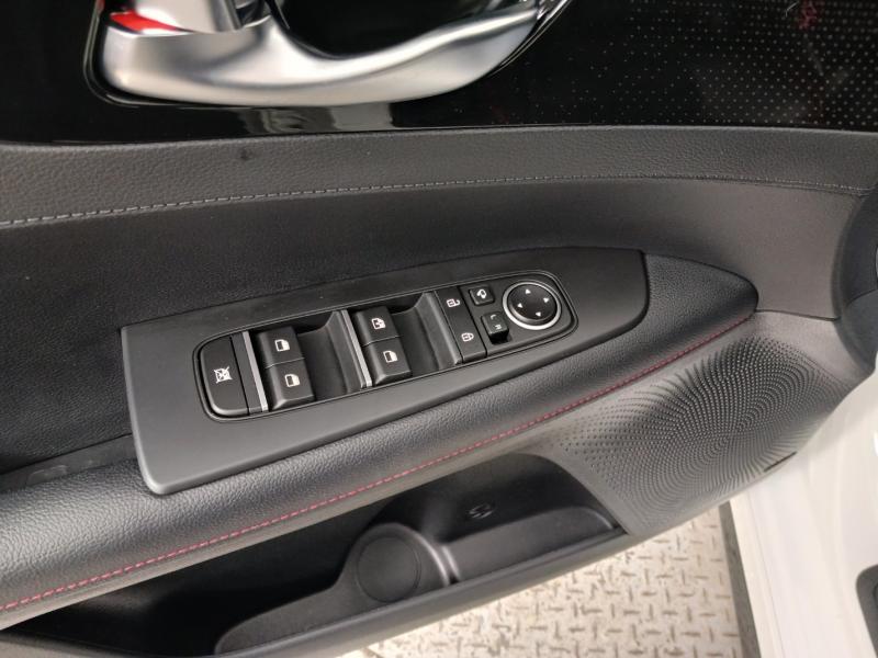 기아 더 뉴 K3 1.6 GT 5도어 시그니처 - 이미지 6