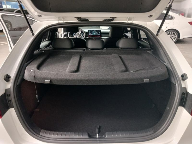 기아 더 뉴 K3 1.6 GT 5도어 시그니처 - 이미지 7