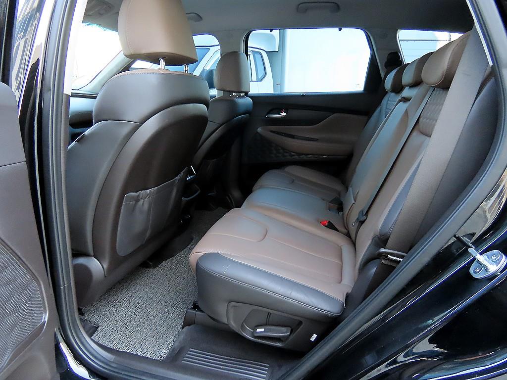 현대 싼타페(TM) R2.0 2WD 프레스티지 - 이미지 11