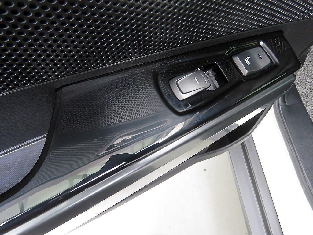 KG모빌리티(쌍용) 베리 뉴 티볼리 1.5 가솔린 2WD V3 - 이미지 3