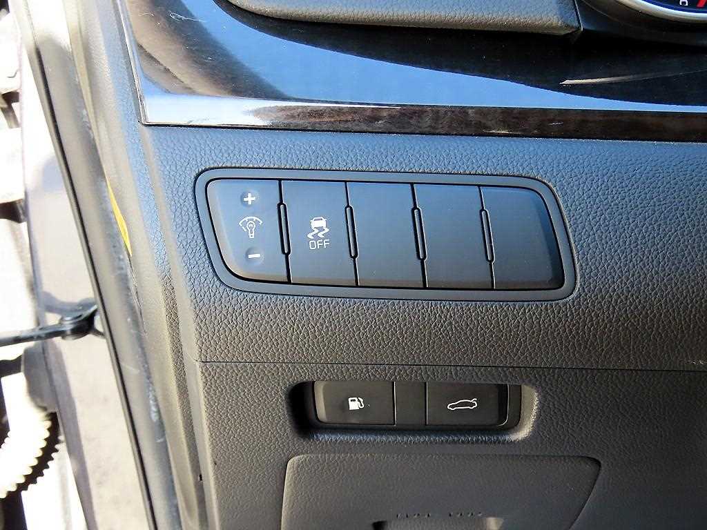 기아 더 뉴K7 2.4 GDI 프레스티지 스페셜 - 이미지 7