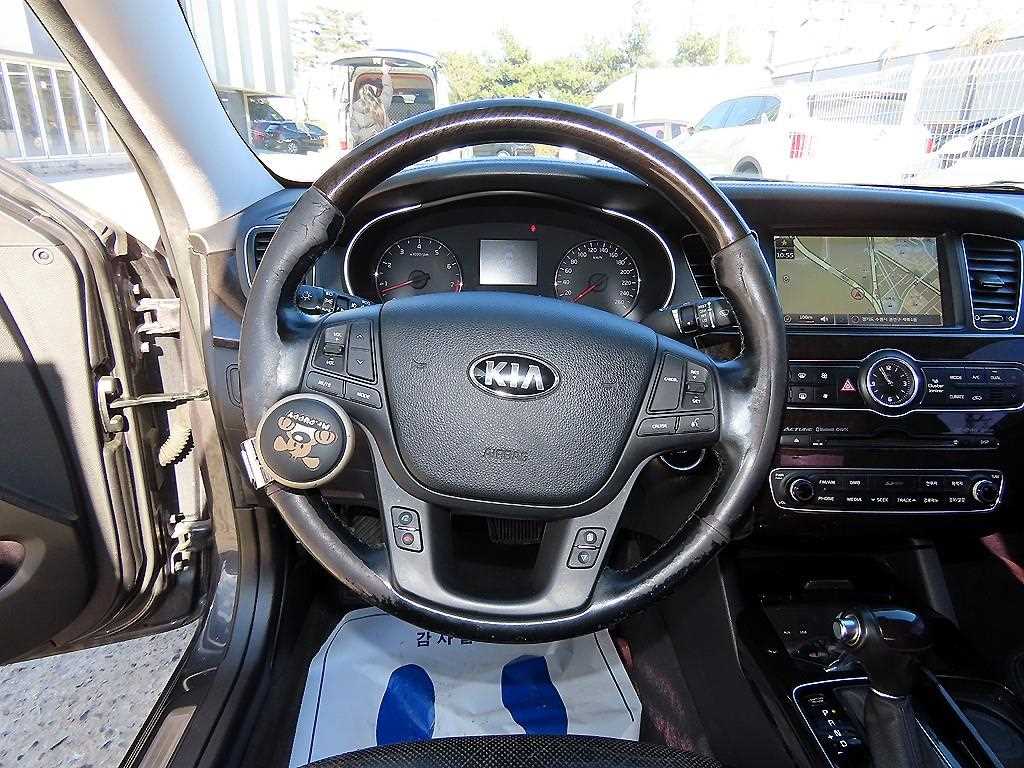 기아 더 뉴K7 2.4 GDI 프레스티지 스페셜 - 이미지 18