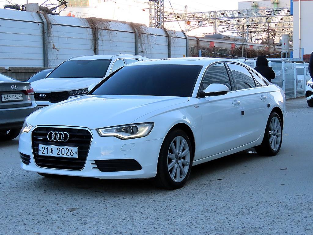 아우디 A6(4세대) 3.0 TDI 콰트로 - 이미지 14