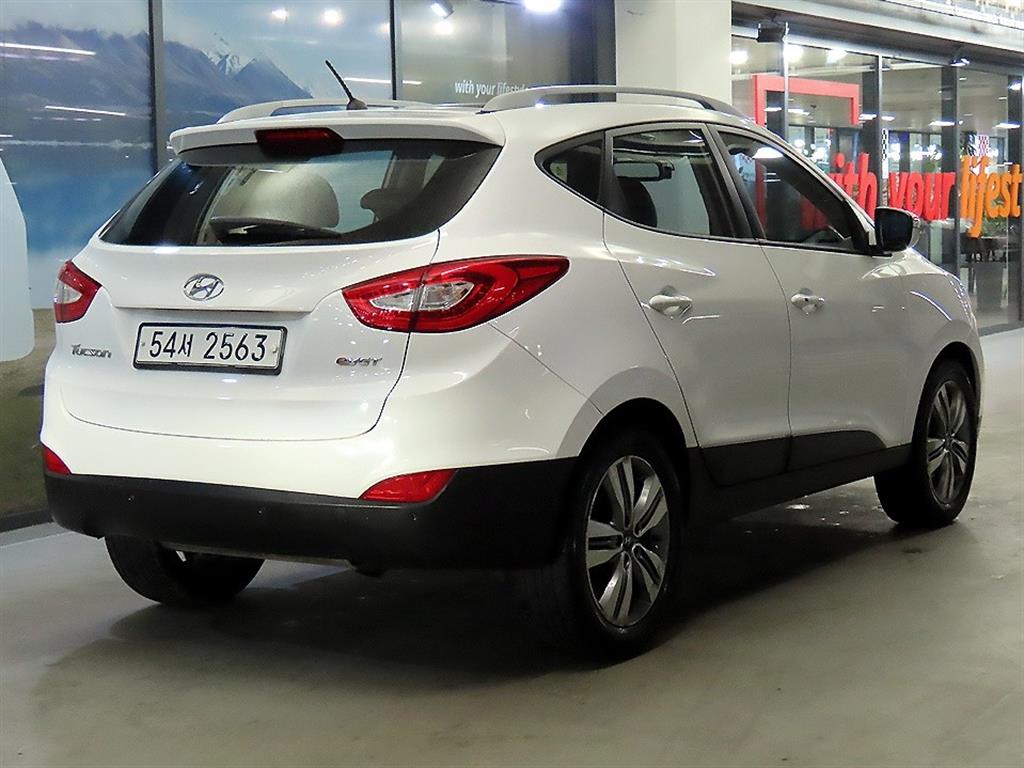 현대 뉴투싼 ix 디젤 R2.0 2WD 스마트 스페셜 - 이미지 2