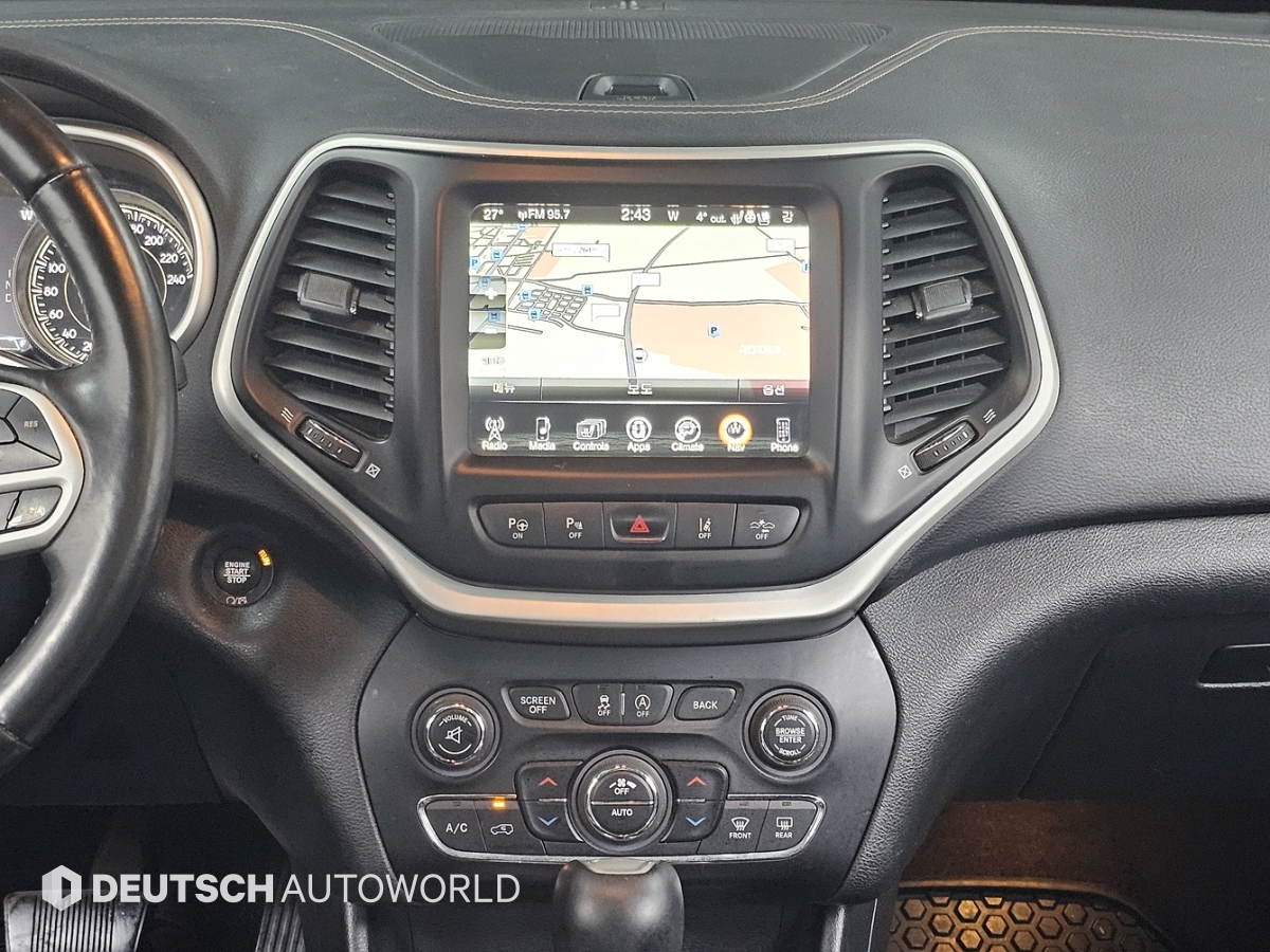 지프 체로키(KL) 2.2 CRD 4WD 리미티드 - 이미지 3