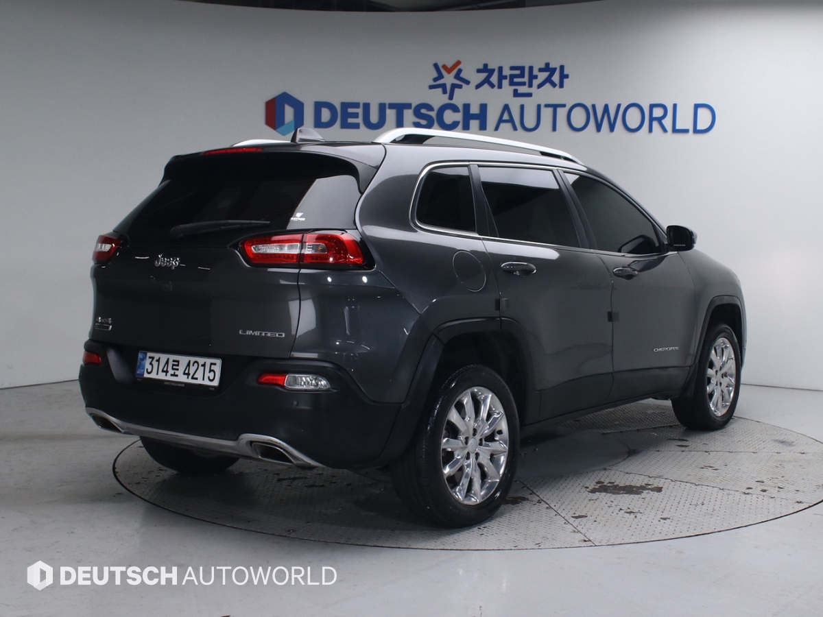 지프 체로키(KL) 2.2 CRD 4WD 리미티드 - 이미지 8