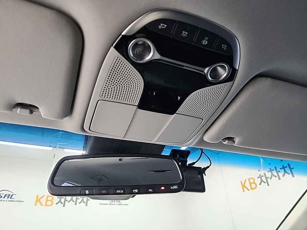 현대 그랜저IG 2.4 GDi 프리미엄 스페셜 - 이미지 9