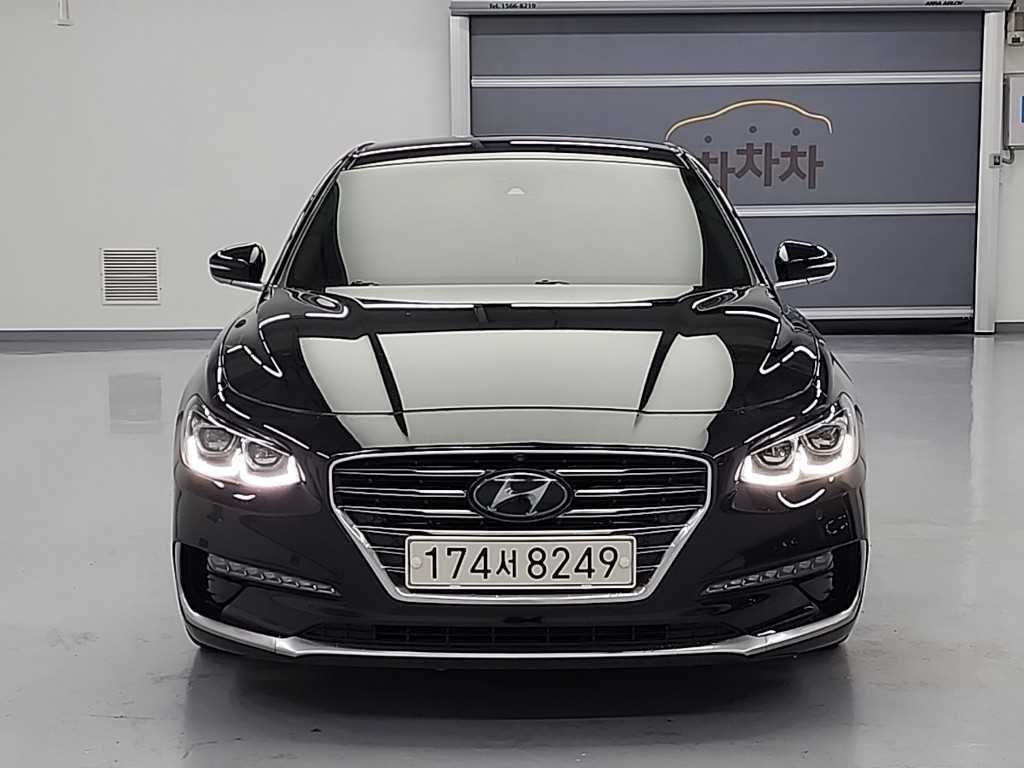 현대 그랜저IG 2.4 GDi 프리미엄 스페셜 - 이미지 18