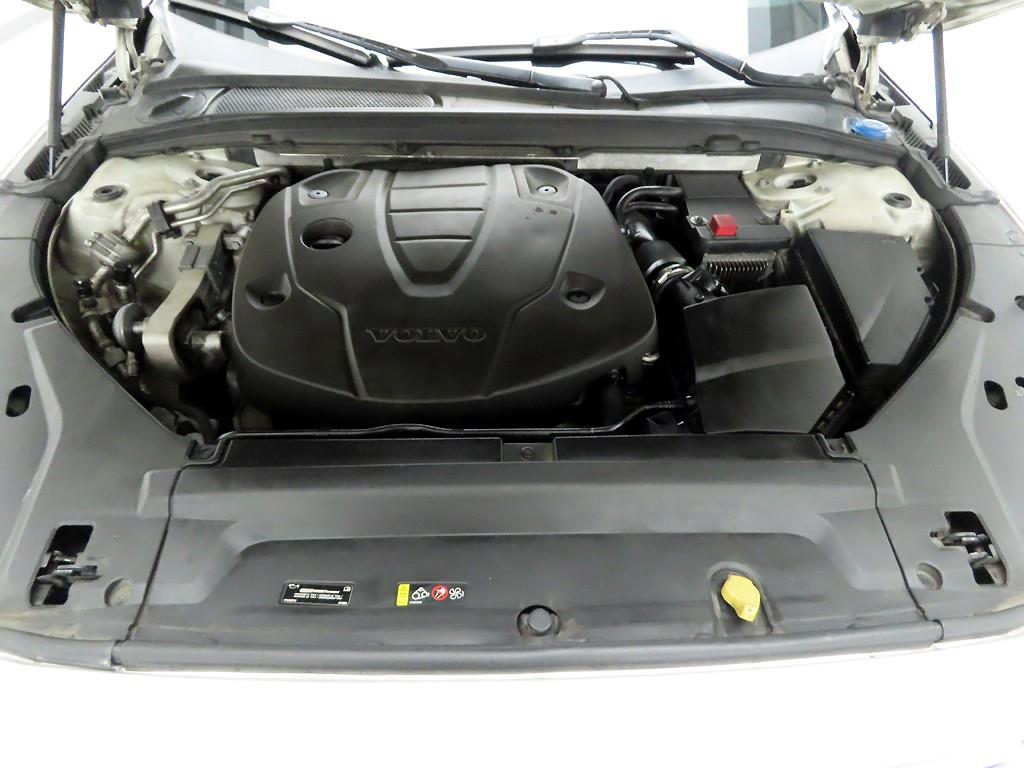 볼보 더 뉴 S90 D5 AWD 인스크립션 - 이미지 3