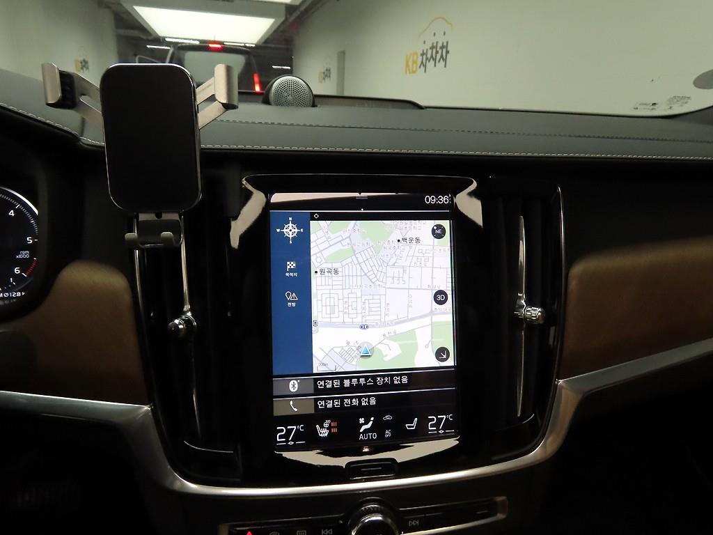 볼보 더 뉴 S90 D5 AWD 인스크립션 - 이미지 6