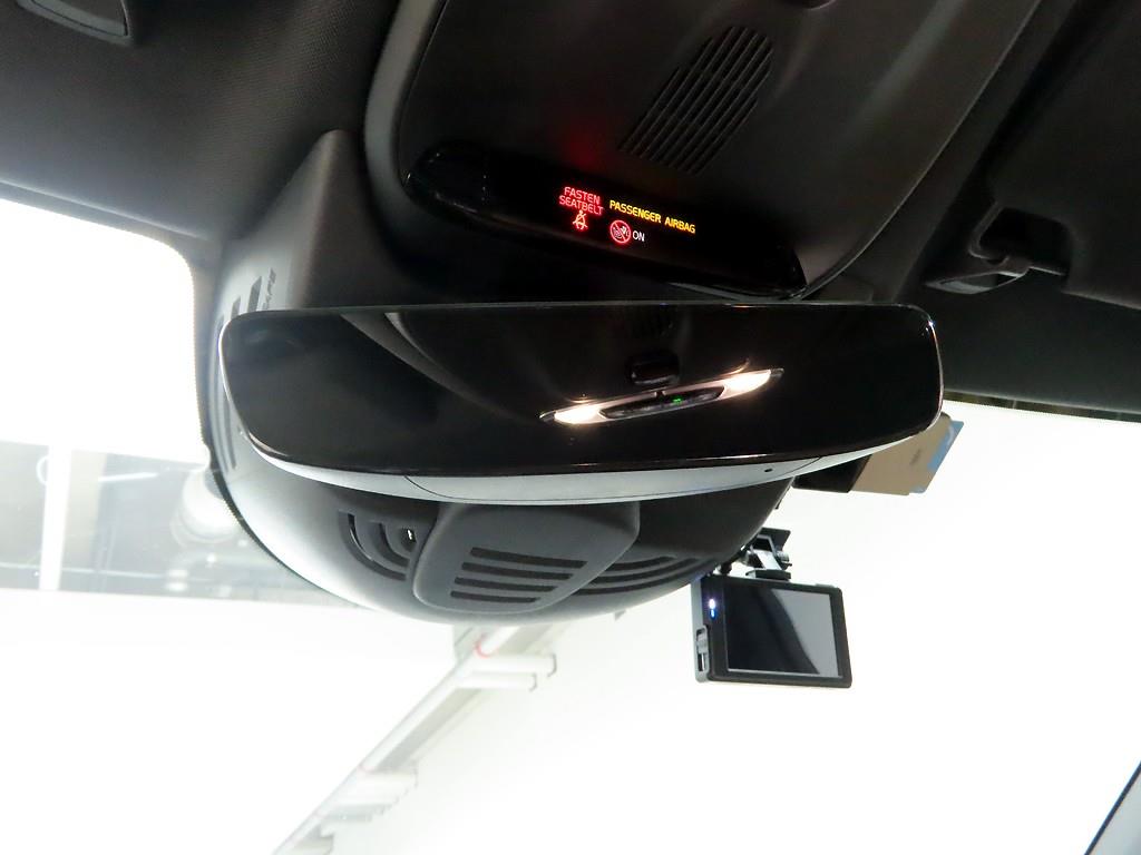 볼보 더 뉴 S90 D5 AWD 인스크립션 - 이미지 8