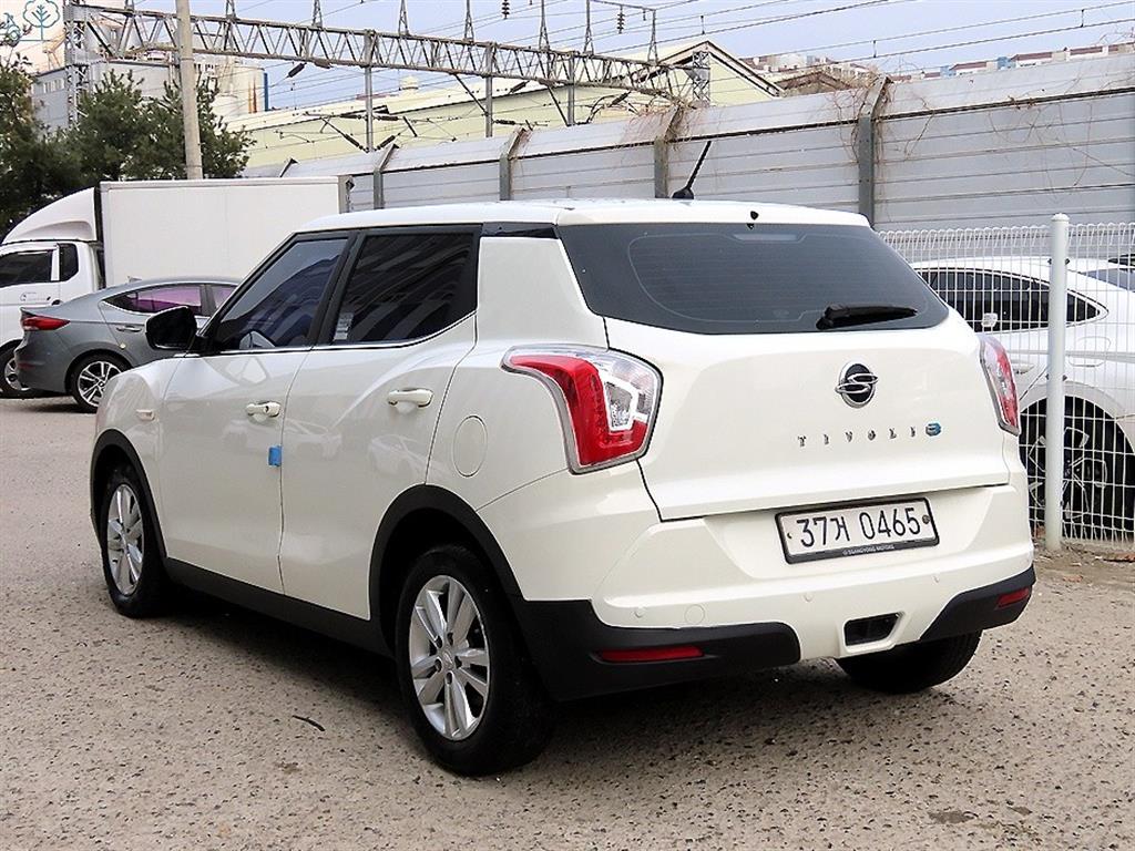 KG모빌리티(쌍용) 티볼리 디젤 2WD TX - 이미지 16